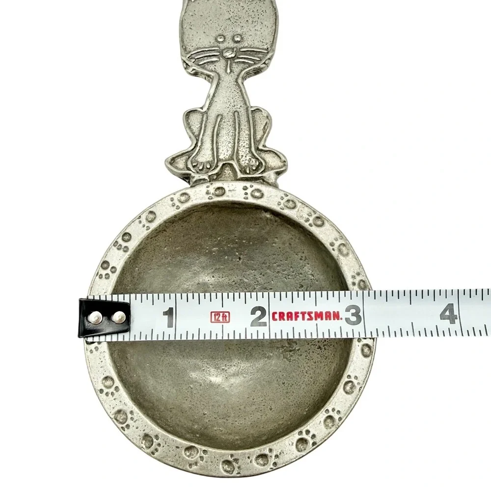 TW Pewter Cat 1/2 Cup Measuring Cup Vintage Tin Woodsman Kitchen Baking Scoop